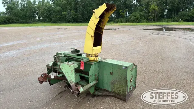 John Deere 270