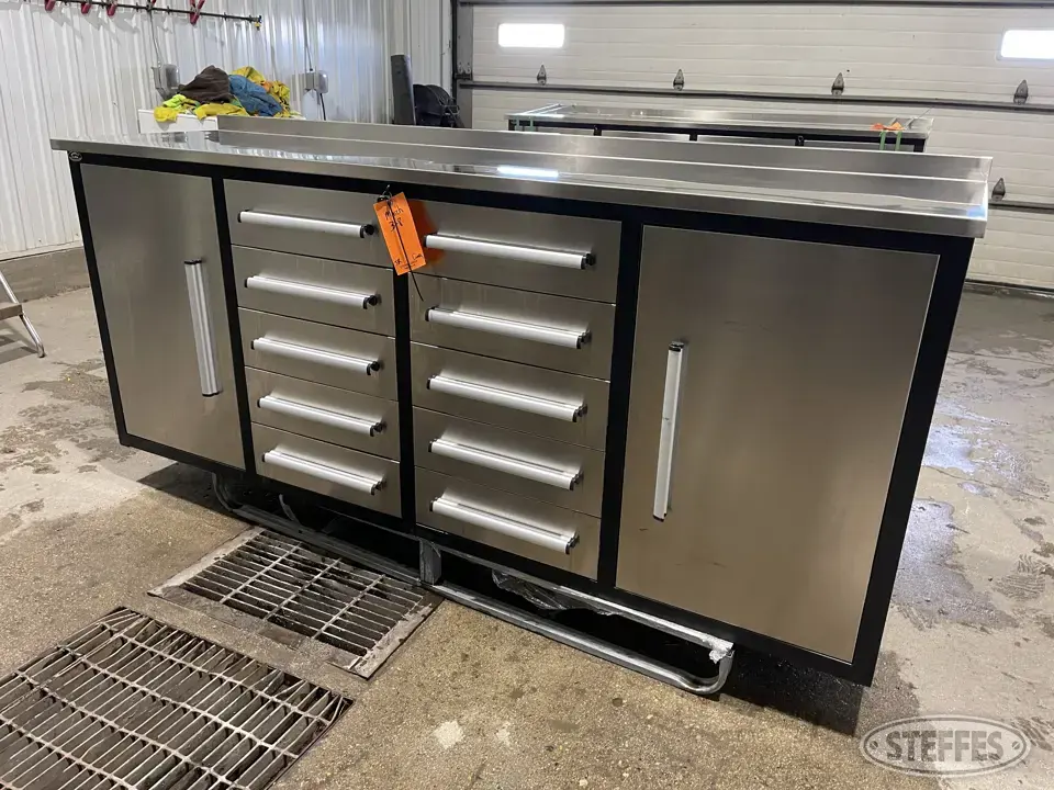 Steelman 7FT-10D-01B Storage and Bench