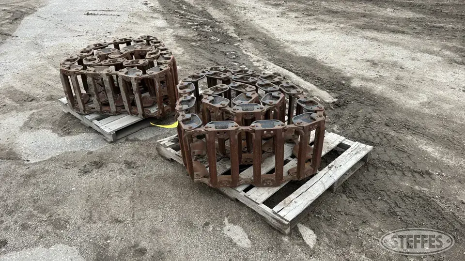 Grouser Track