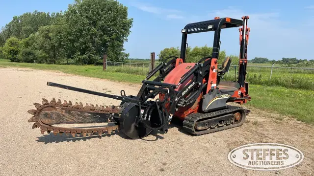 2000 Ditch Witch XT1600