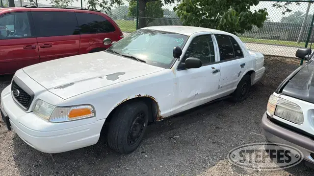 2005 Ford Crown Victoria