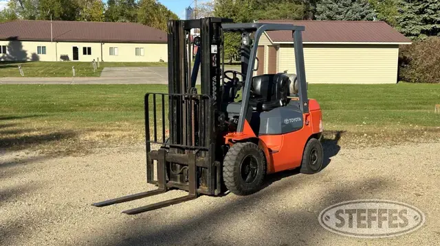 Toyota 7FGU25