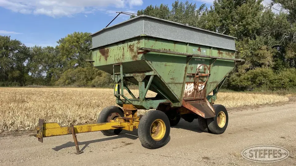 Huskee 335 Gravity Box