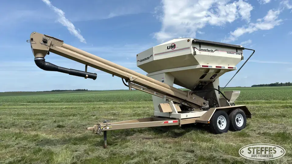 Unverferth Seed Runner 2750 Bulk Seed Tender Trailer
