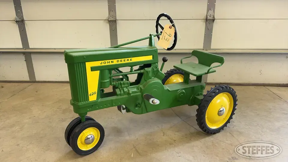 1956 John Deere 620 Personal Property