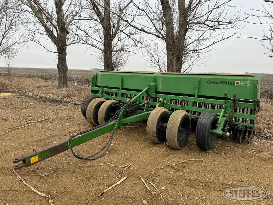 Great Plains Solid Stand 15 Press Drill