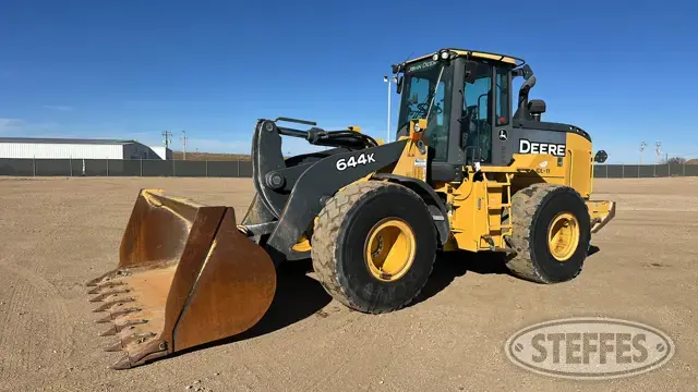 2015 Deere 644K