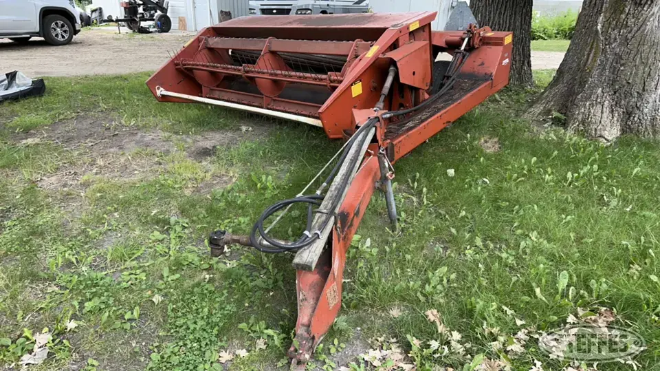 Hesston 1085 Mower Conditioner