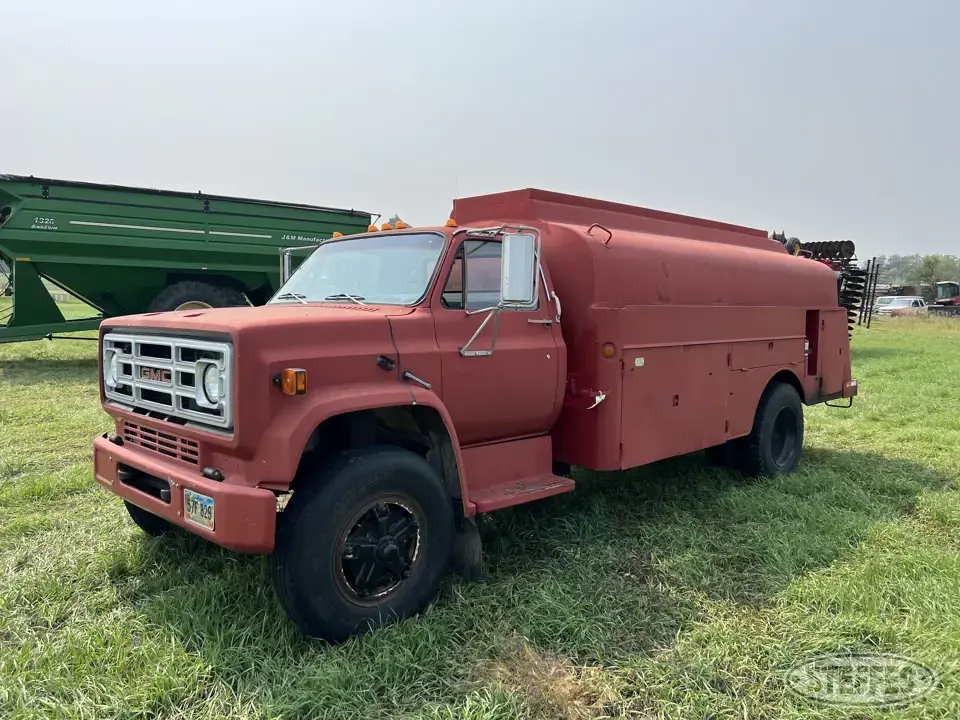 1985 GMC 7000 Fuel-Lube Truck