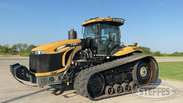 2016 Challenger MT875E