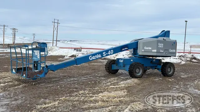 2005 Genie S-40