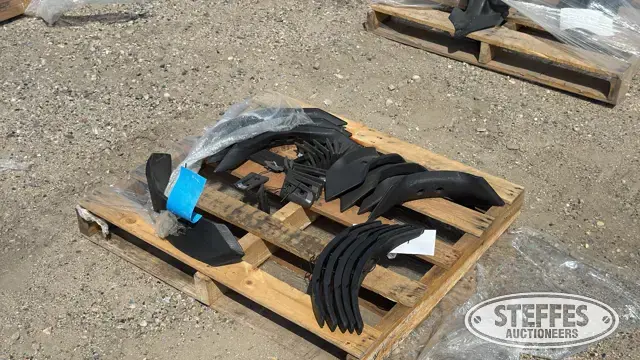 Nichols chisel plow parts