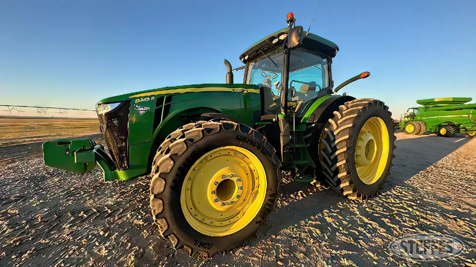 2015 John Deere 8345R MFWD Tractor