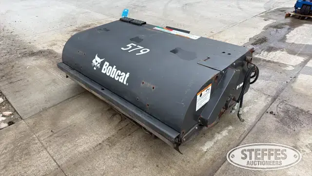 Bobcat box broom