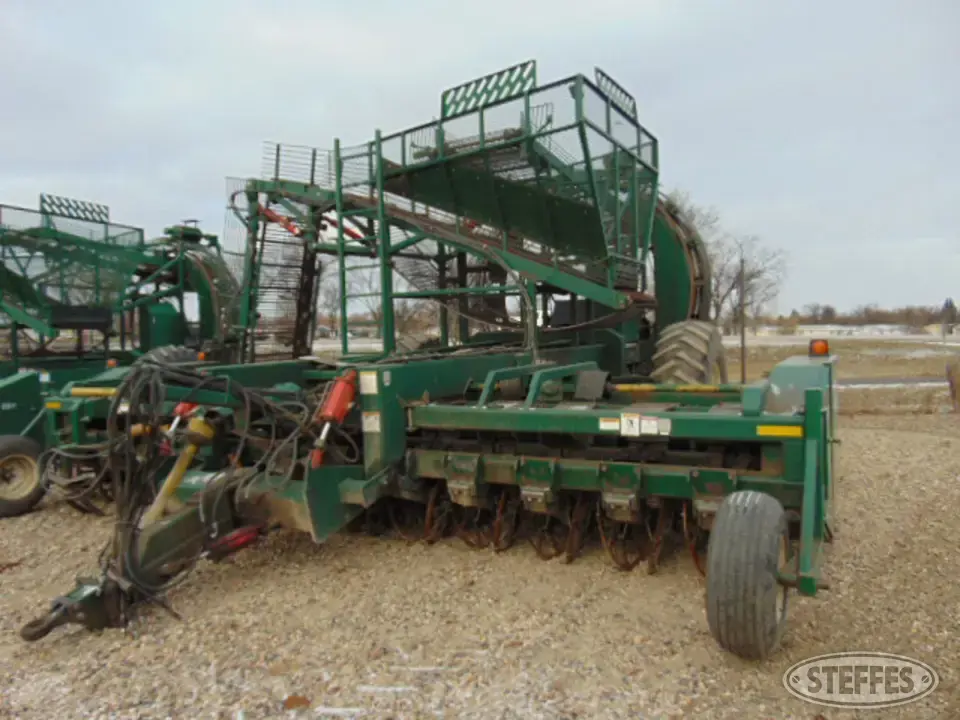 2006 Art's Way 6812A Sugarbeet Harvester