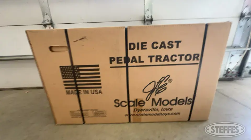 Allis-Chalmers WD45 Personal Property