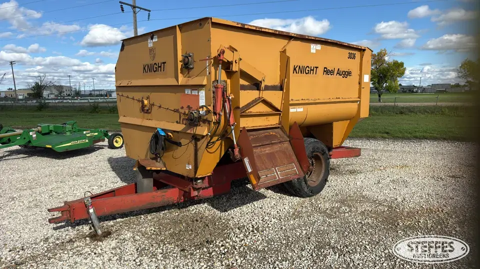 Knight 3036 Feeders and Bunk