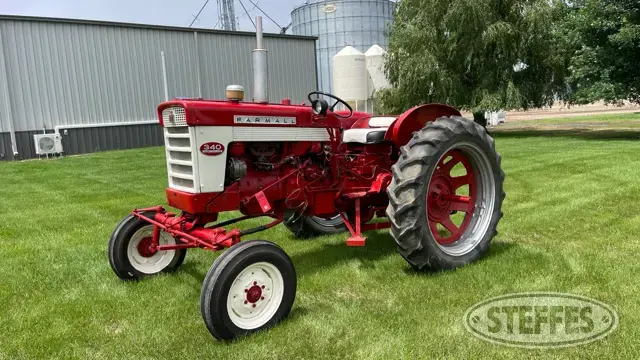 1960 Farmall 340