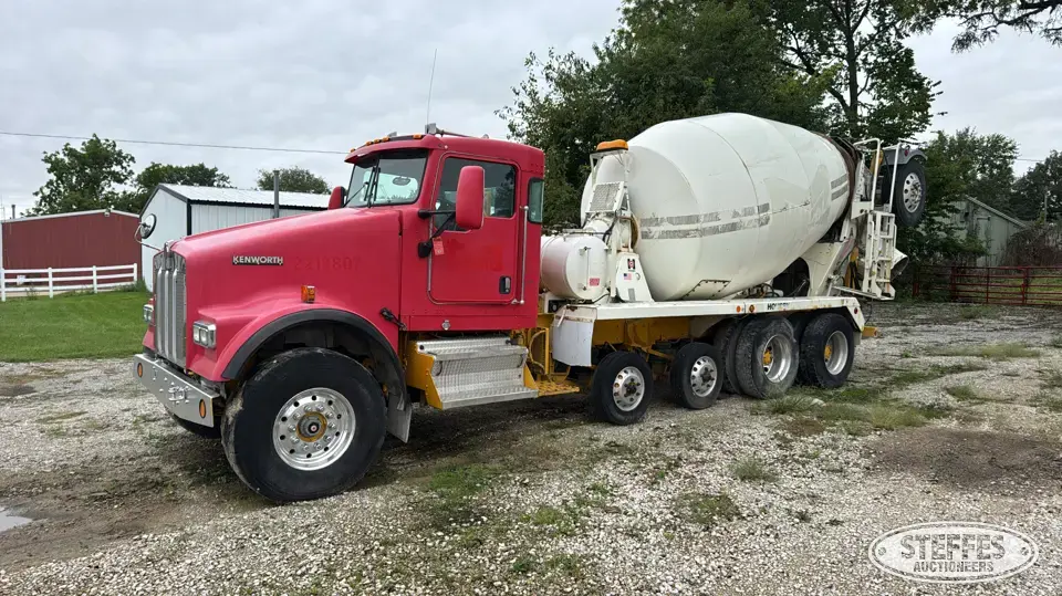 2007 Kenworth W900 Mixer Truck