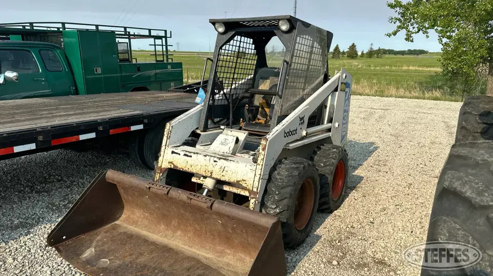 1993 Bobcat 743B Wheeled Skid Steer