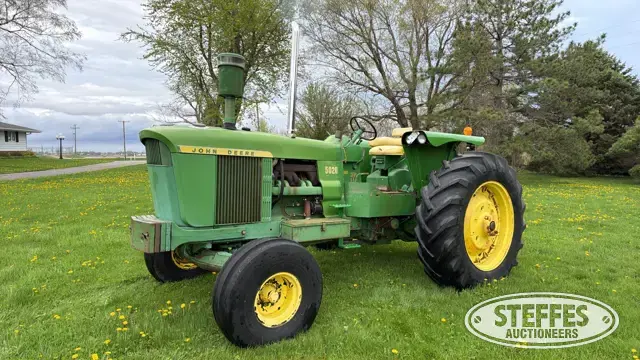1967 John Deere 5020
