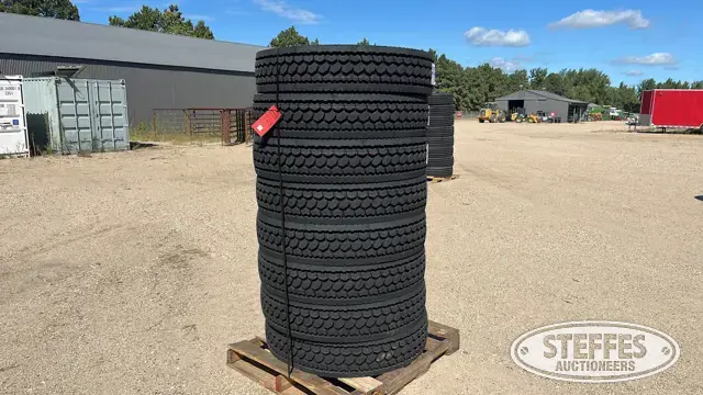 (8) Invovic FM750 11R22.5 tires