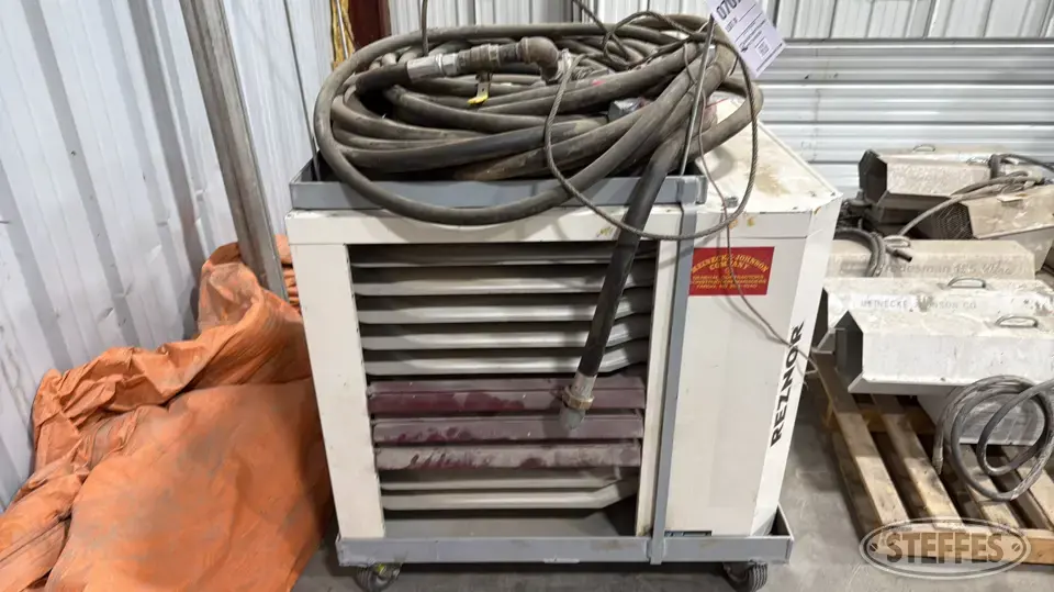 2011 Reznor UDAP350 Construction Support Item