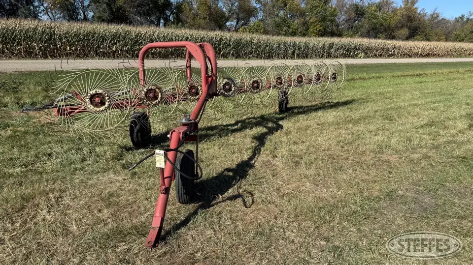 H&S Columbia TR9 Rake