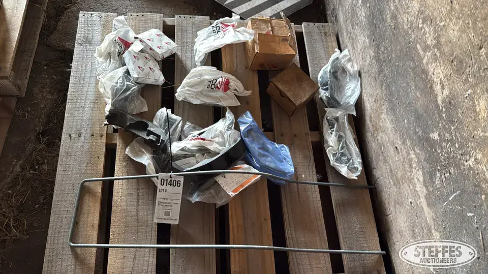 Massey Ferguson 2856 parts Ag Equipment Part