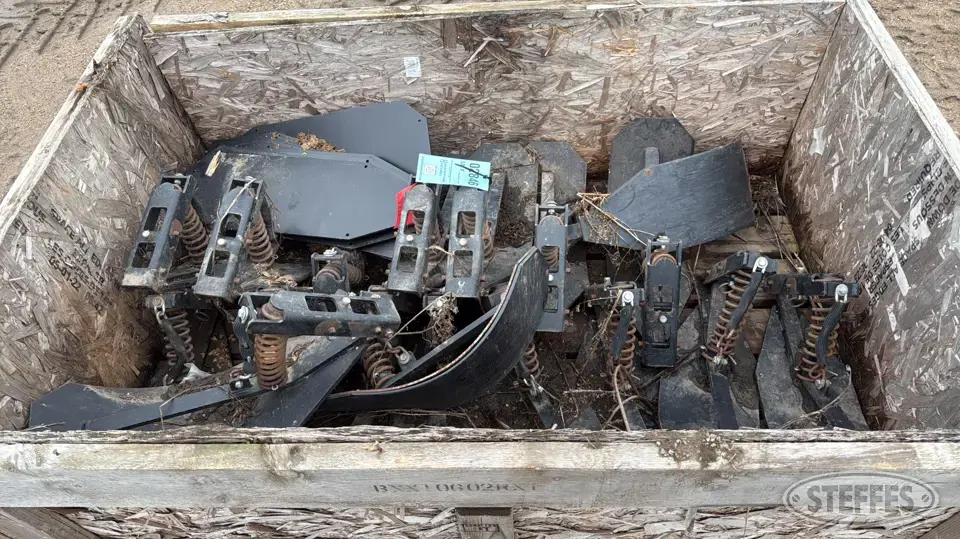 (18) May Wes stalk stompers Ag Equipment Part