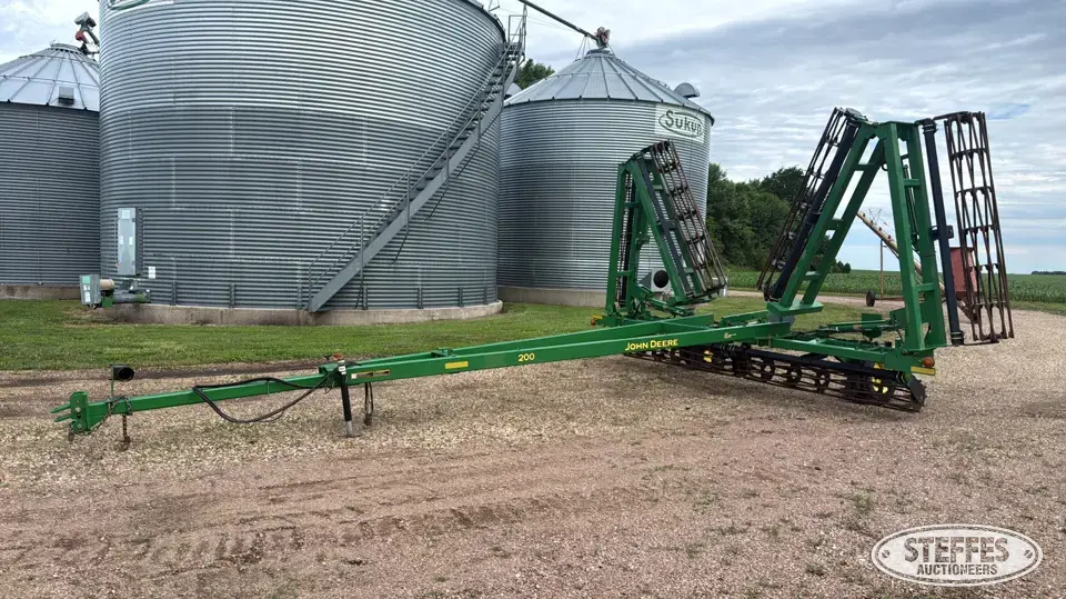 2012 John Deere 200 Soil Finisher