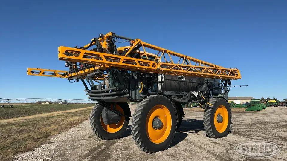 2020 Hagie STS16 Self-Propelled Sprayer