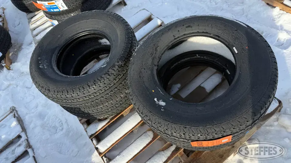 (4) Durun ST225/75R15 trailer tires Passenger-Light Truck Tire
