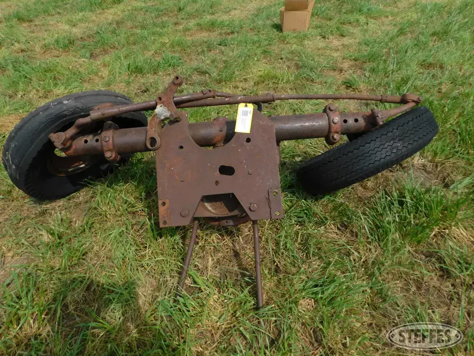 International Front Axle Farm Support Item
