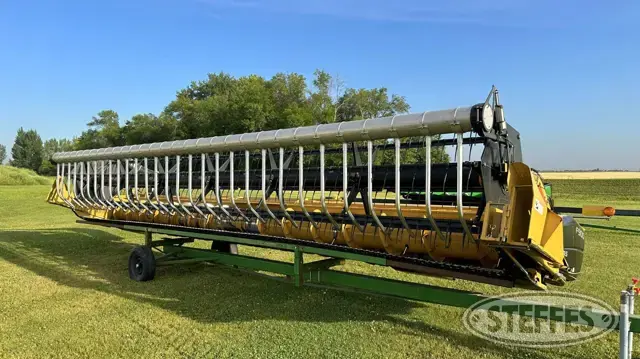 Claas F900