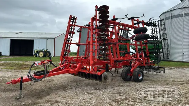 2014 Kuhn Krause Landsman 6200