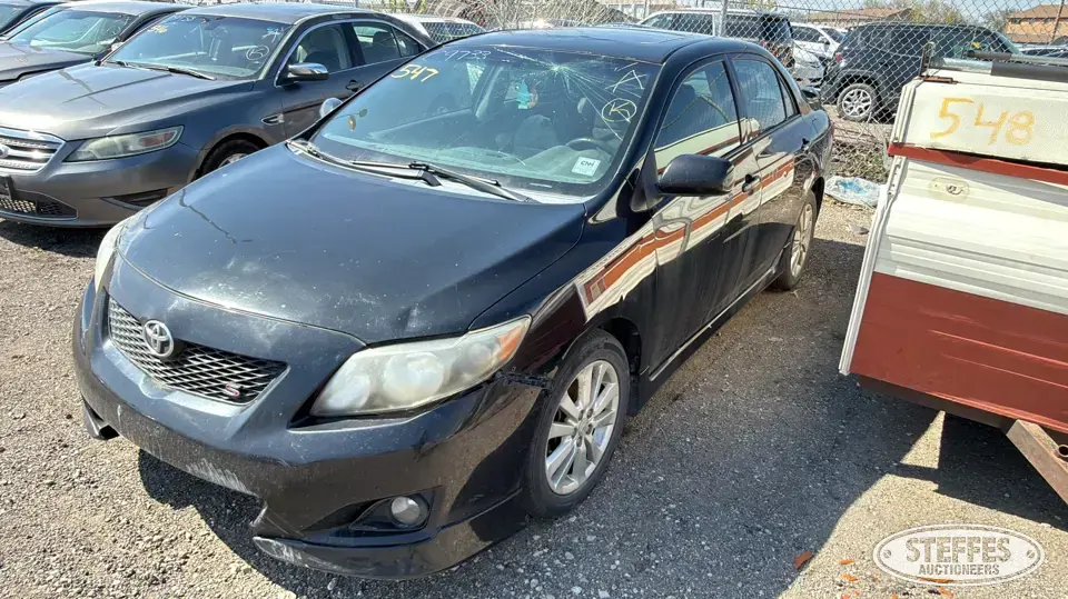 2010 Toyota Corolla XLE Car