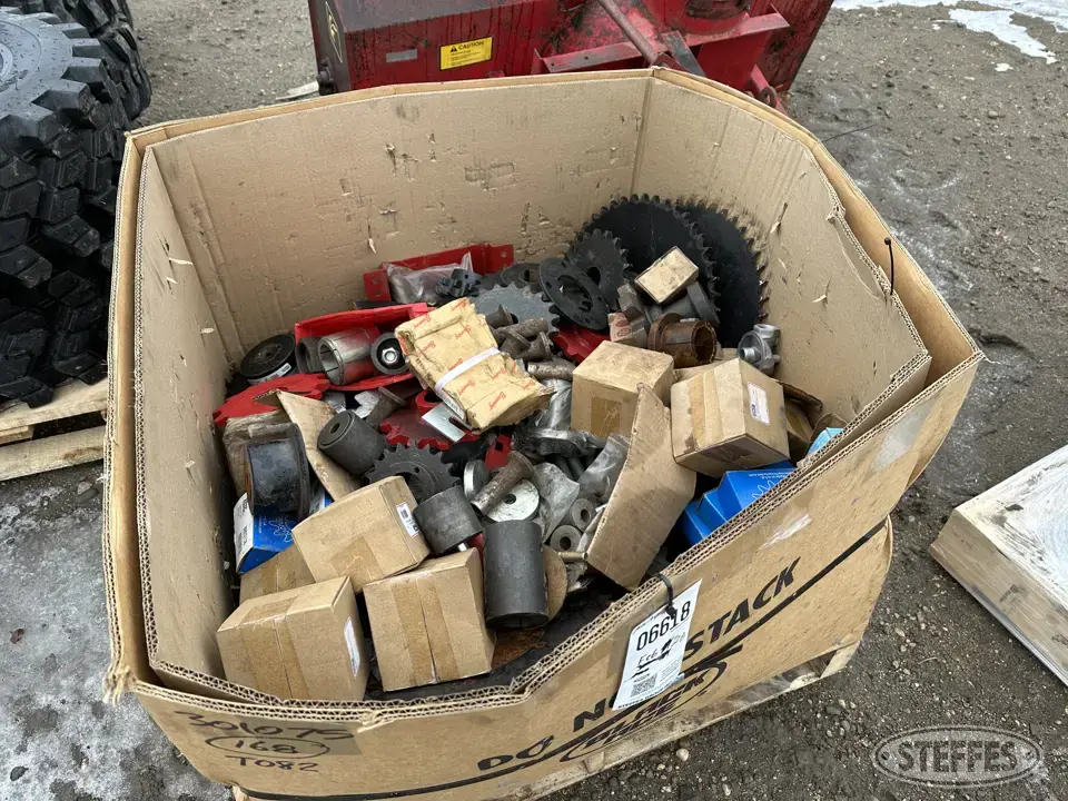 Amity sugarbeet harvester parts Ag Equipment Part