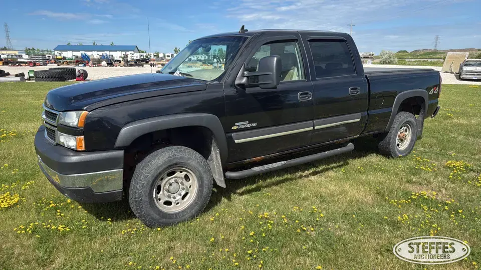2007 Chevrolet Silverado 2500 HD 3 Quarter Ton Pickup