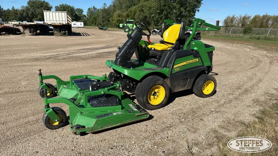 2025 John Deere TerrainCut 1570 Lawn Tractor