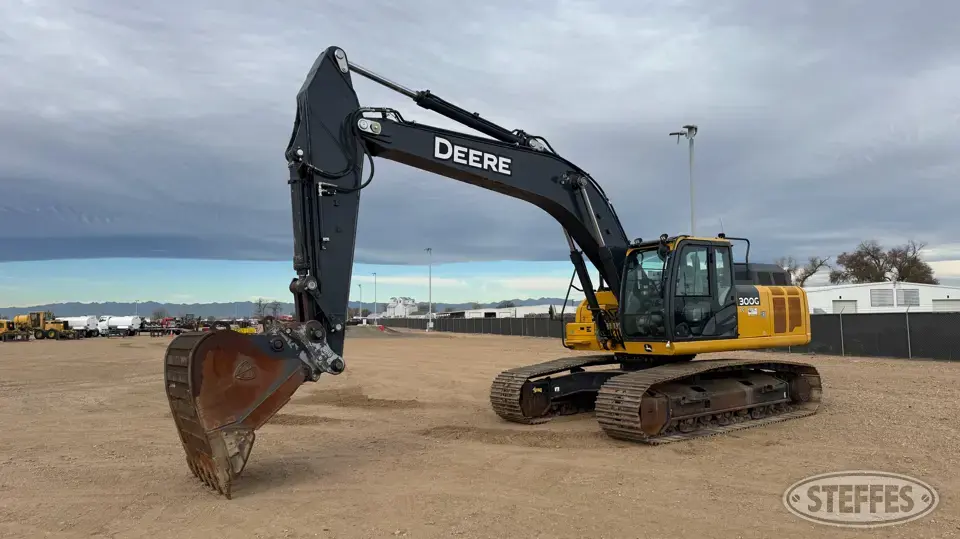 2019 Deere 300G Excavator