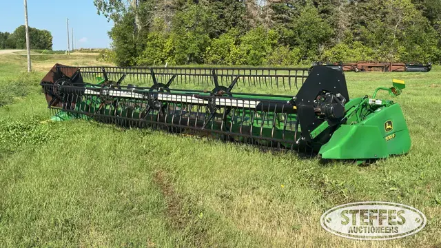 2001 John Deere 930F