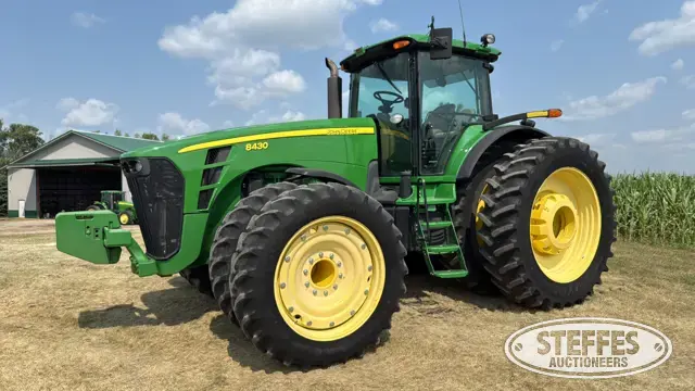 2006 John Deere 8430