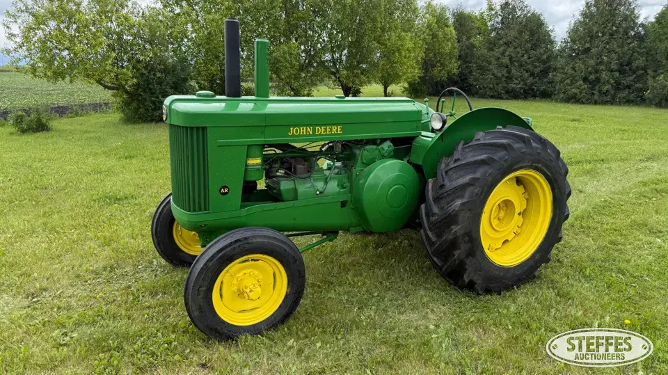 1951 John Deere AR Collectible Tractor