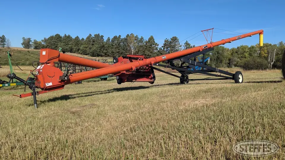 Wheatheart SA61-10 Swing Hopper Auger