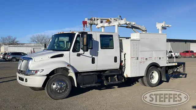 2003 International 4300