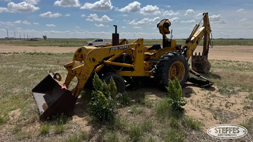 John Deere E0094 Loader Backhoe