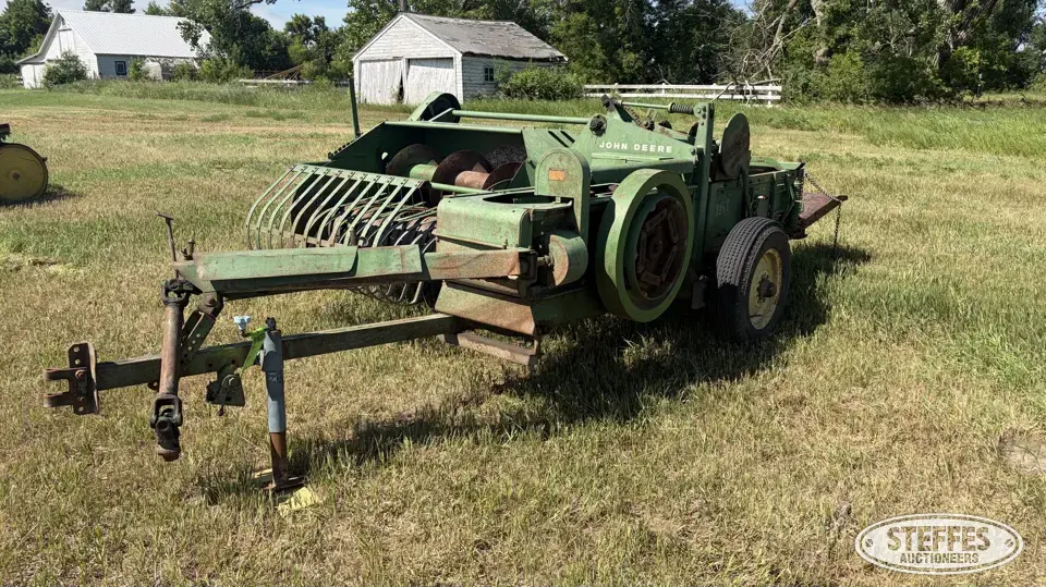 John Deere 214T Square Baler