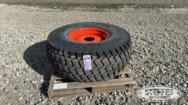 44x18.00-20 tire