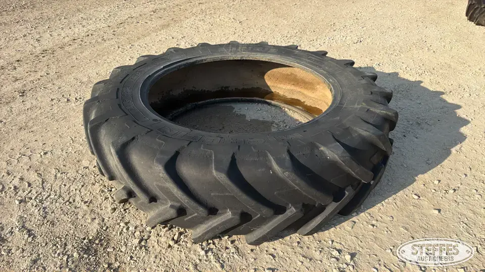 Michelin Agribib 14.9R38 tire Tractor-Implement Tire